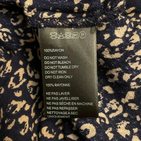 UO Cropped Key Hole Twist Front Faux Wrap Navy Tan Cheetah Print Top Size S - Picture 6 of 7